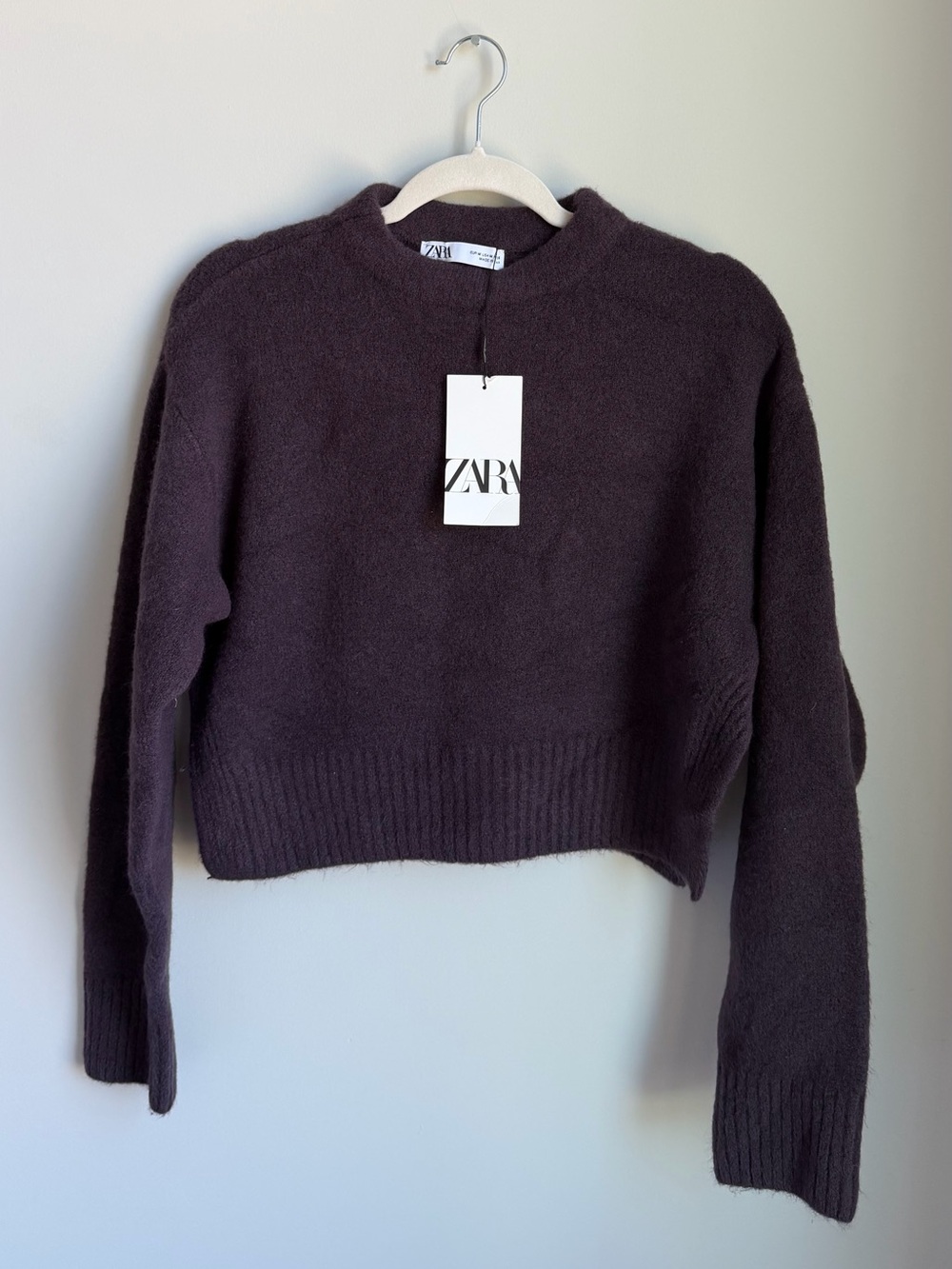 Zara Cropped Sweater NWT Size medium